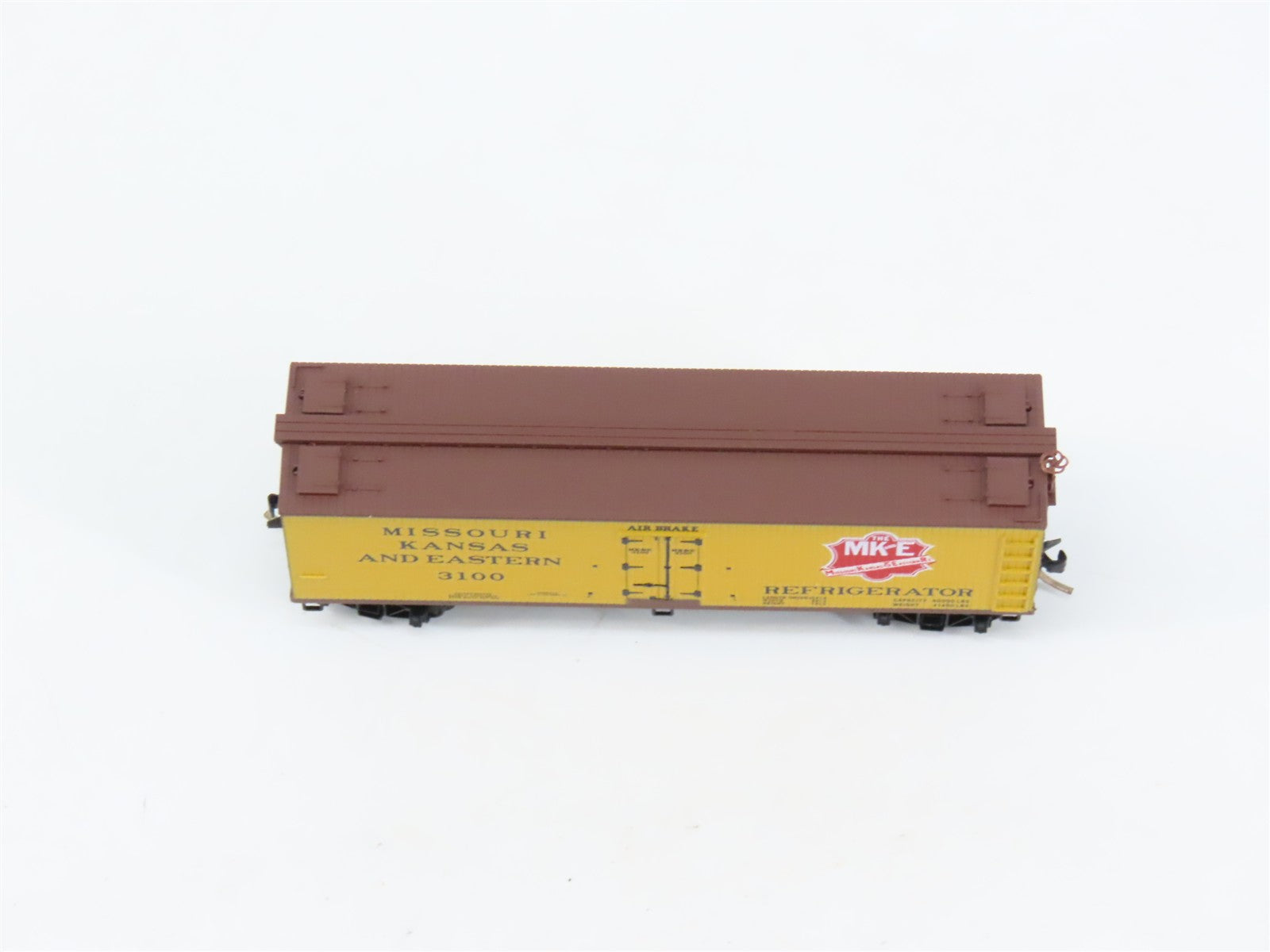 N Scale Micro-Trains MTL 49360 Missouri, Kansas & Eastern 40' Reefer RTR