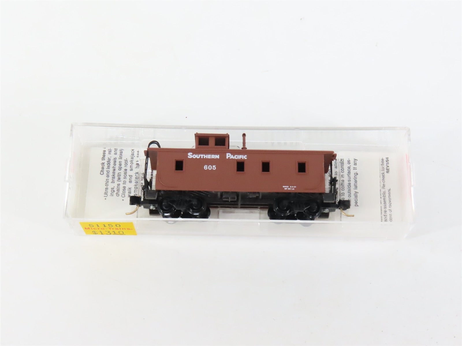 N Scale Micro-Trains MTL 51150 SP Southern Pacific 34' Wood Sheathed Caboose RTR