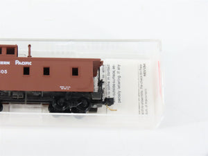 N Scale Micro-Trains MTL 51150 SP Southern Pacific 34' Wood Sheathed Caboose RTR