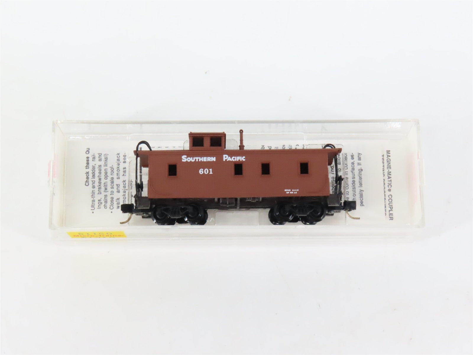 N Scale Micro-Trains MTL 51150 SP Southern Pacific 34' Wood-Sheathed Caboose RTR
