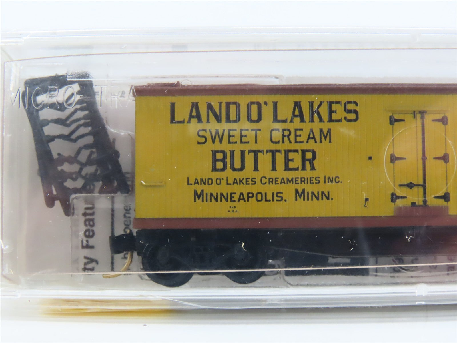 N Scale Micro-Trains MTL 49460 Union Refrigerator Transit Co. 40' Reefer RTR