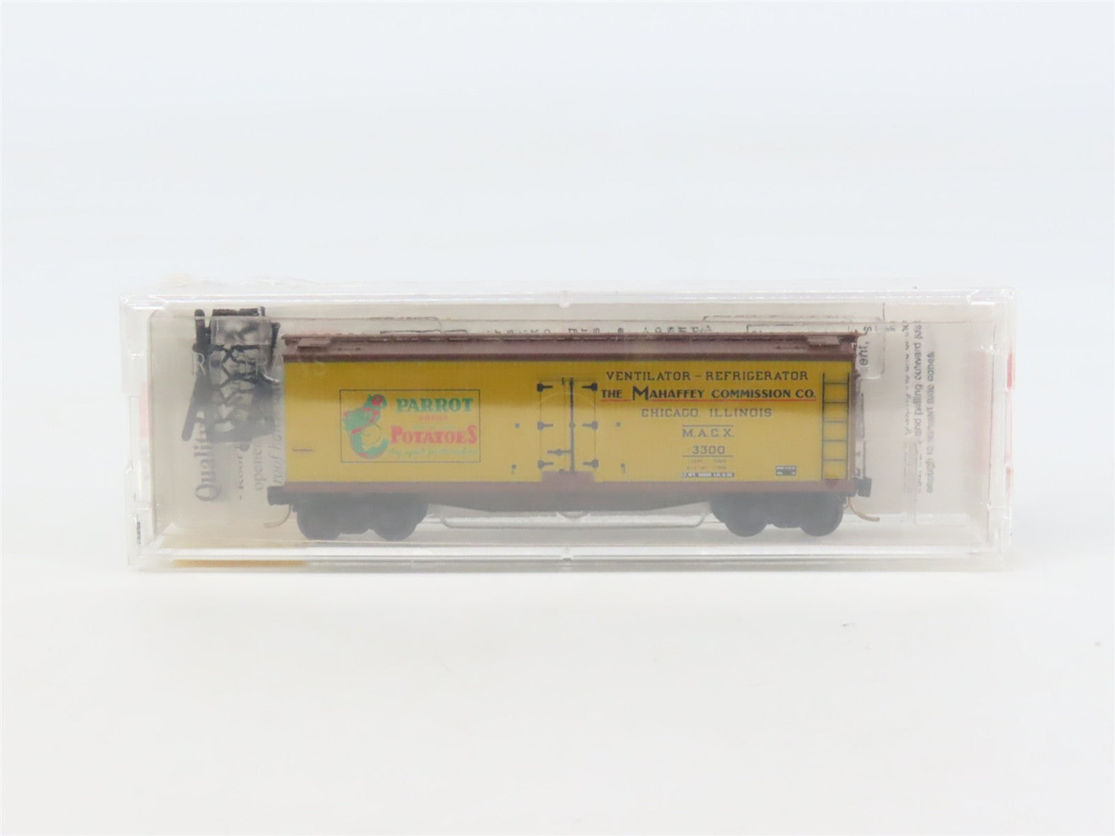 N Scale Micro-Trains MTL 49480 MACX Mahaffey Commission Co. 40' Reefer 3300 RTR