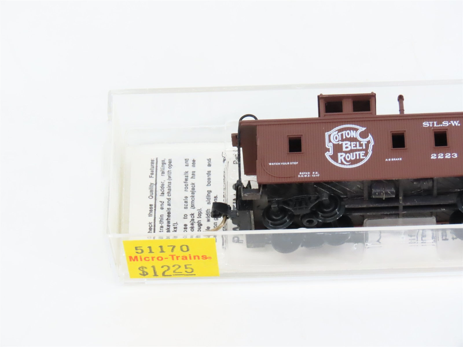 N Scale Micro-Trains MTL 51170 Cotton Belt Route 34' Wood-Sheathed Caboose RTR