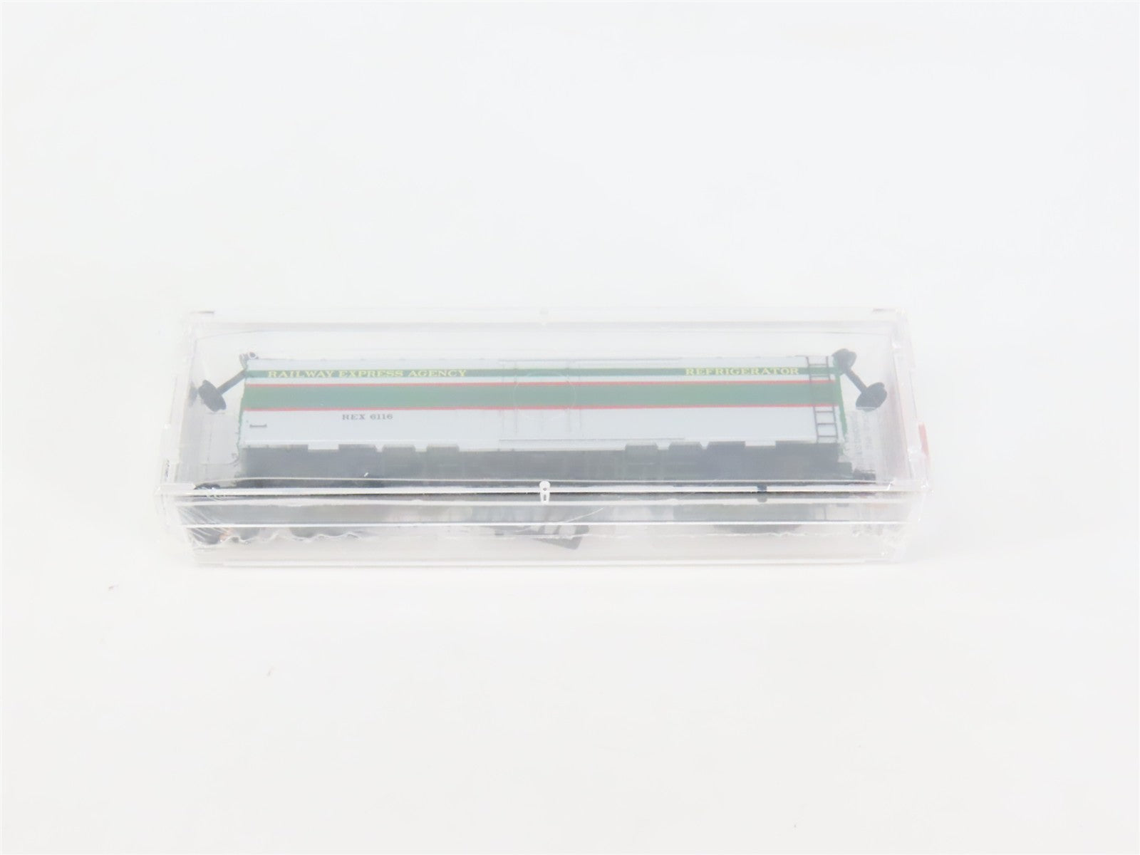 N Scale Micro-Trains MTL 52080 REX Railway Express Agency 52' Express Reefer RTR