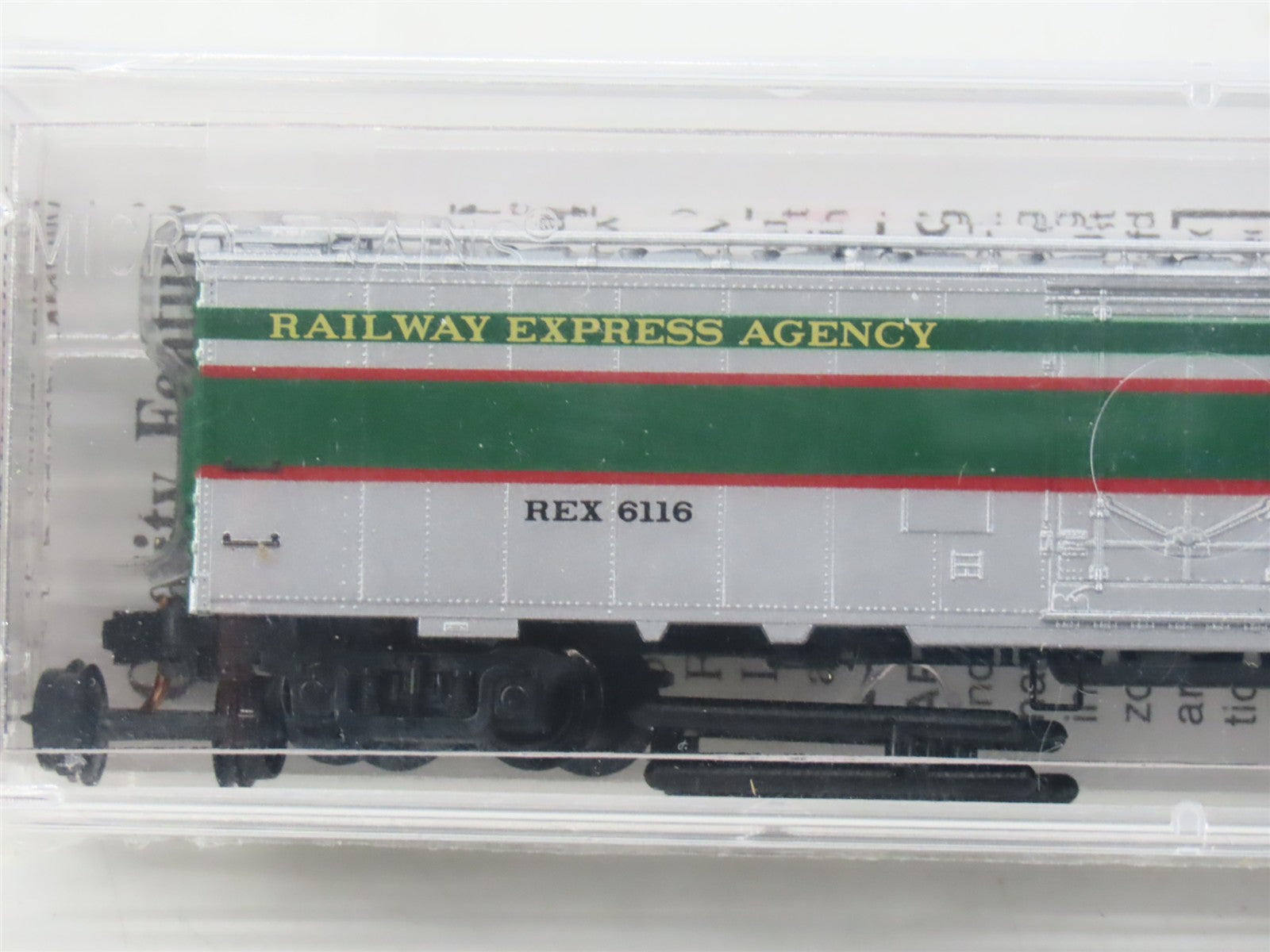 N Scale Micro-Trains MTL 52080 REX Railway Express Agency 52' Reefer 6116 RTR