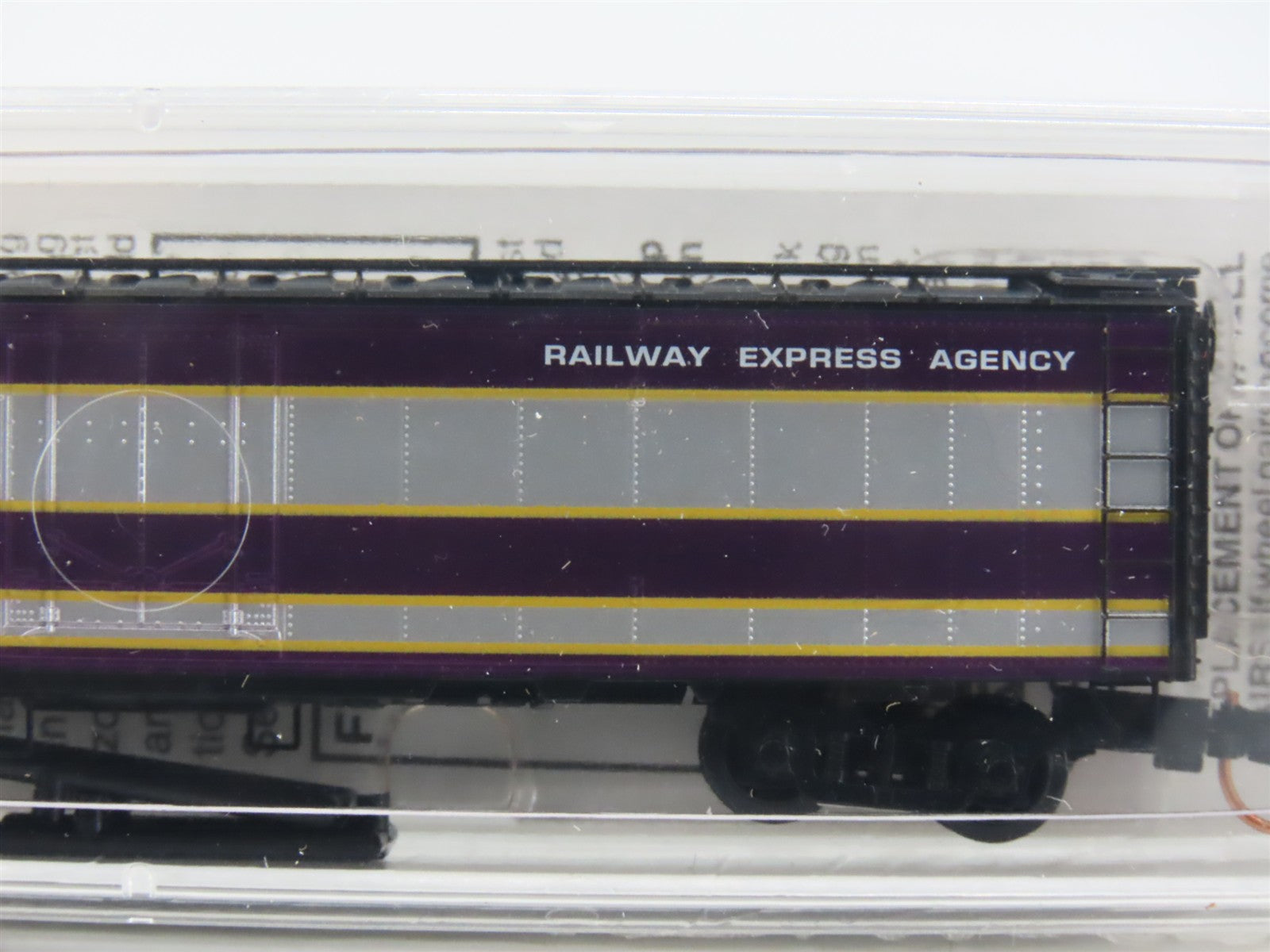 N Scale Micro-Trains MTL 52040 ACL Atlantic Coast Line 52' Reefer 3042 RTR