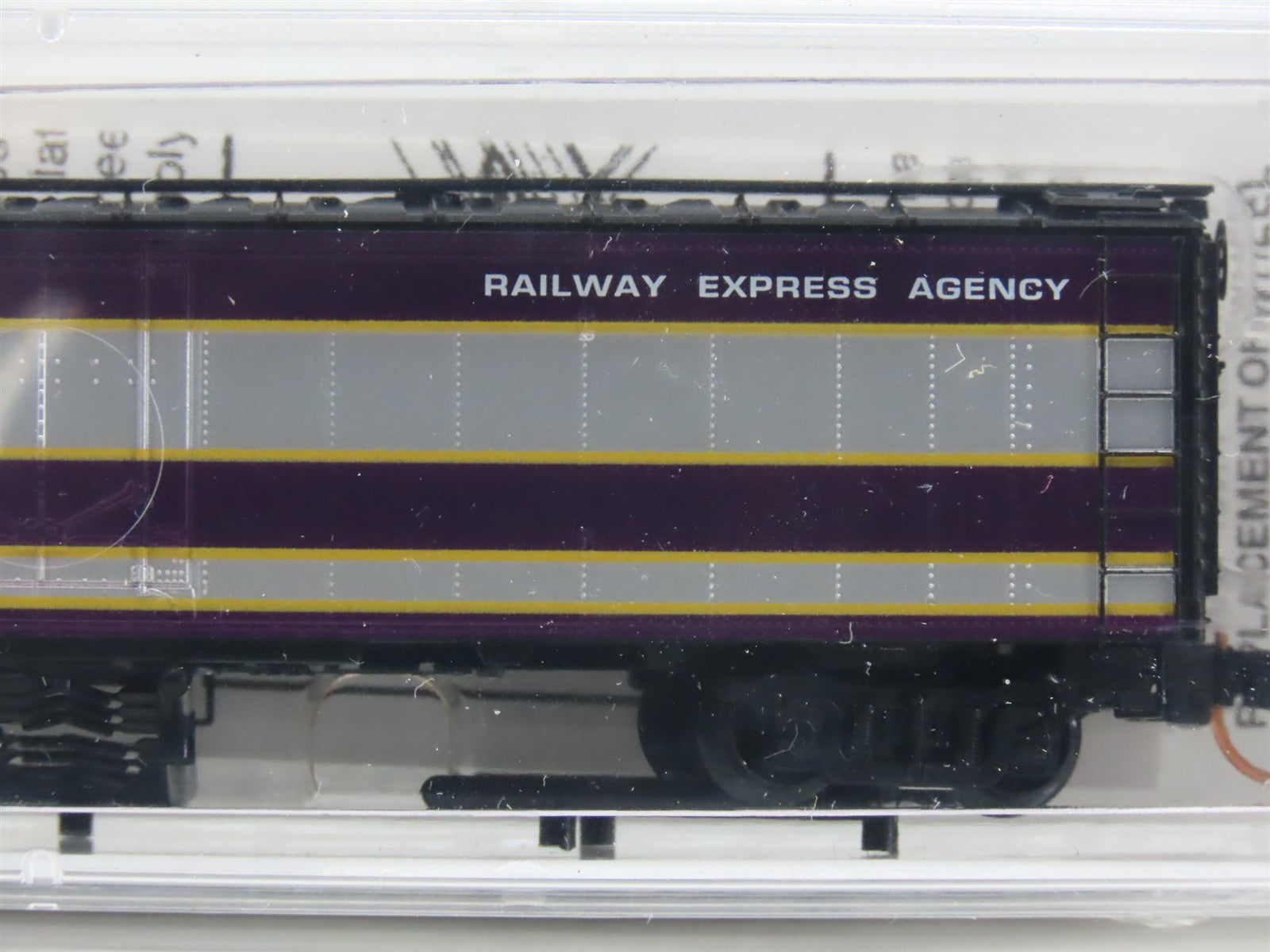 N Scale Micro-Trains MTL 52040 ACL Atlantic Coast Line 52' Reefer 3042 RTR