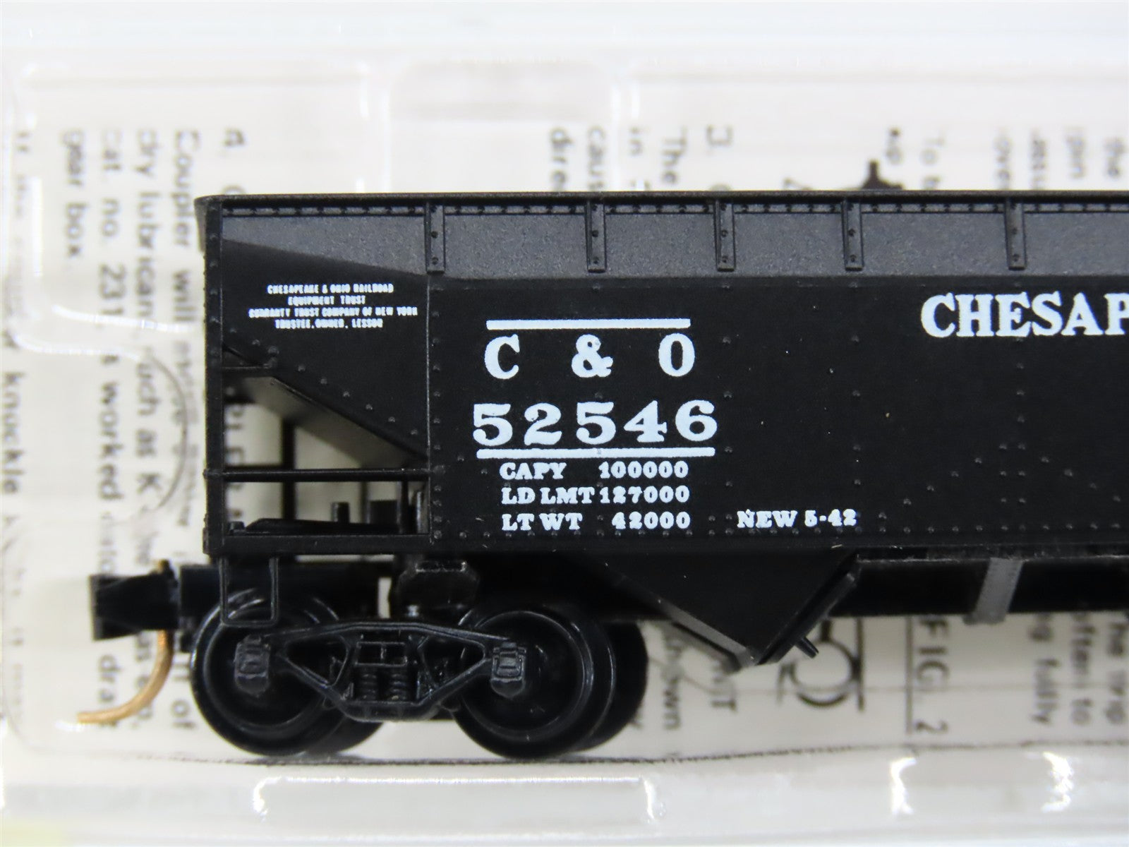 N Scale Micro-Trains MTL 55030 C&O Chesapeake & Ohio 33' 2-Bay Hopper 52546 RTR
