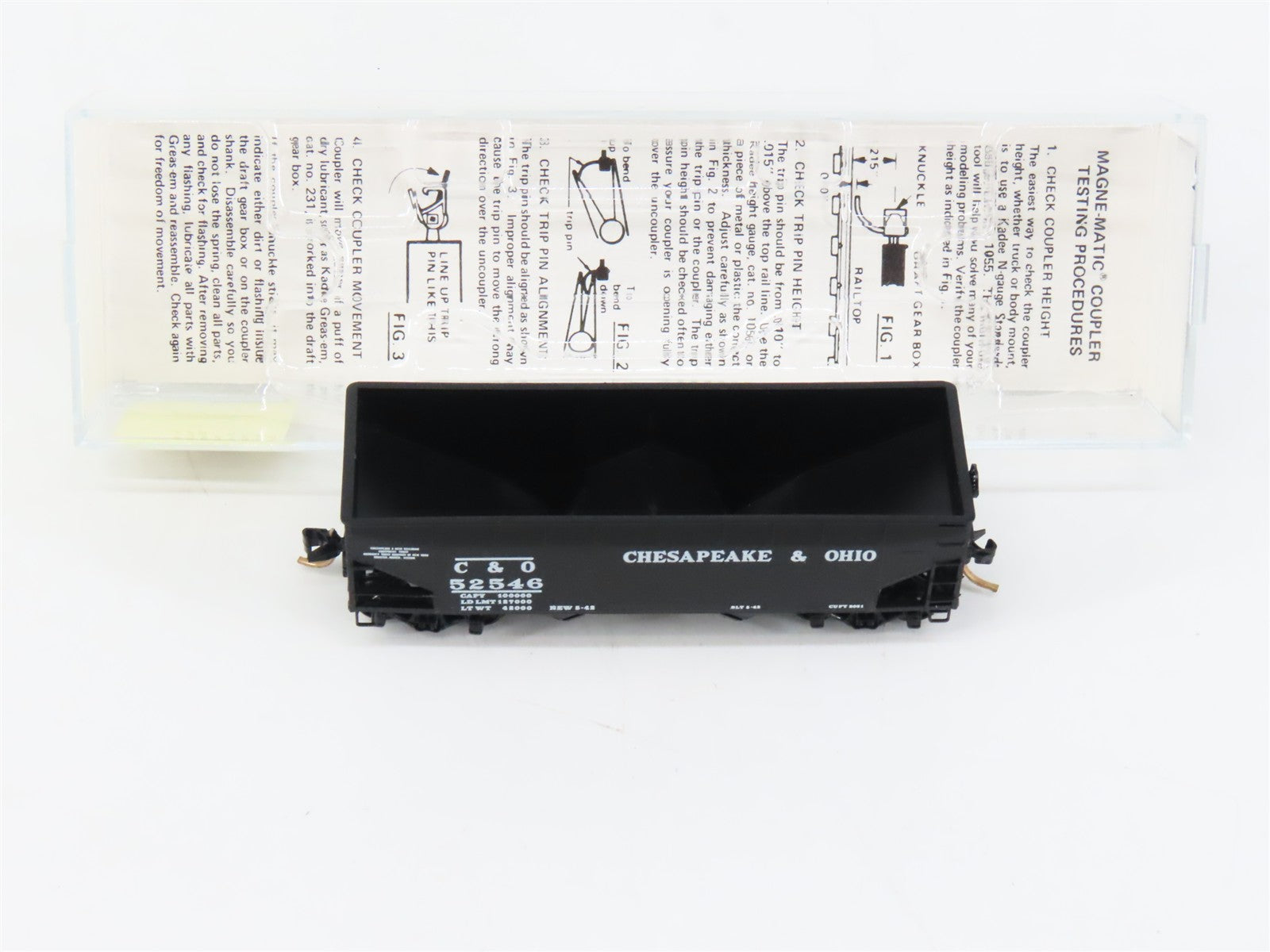 N Scale Micro-Trains MTL 55030 C&O Chesapeake & Ohio 33' 2-Bay Hopper 52546 RTR
