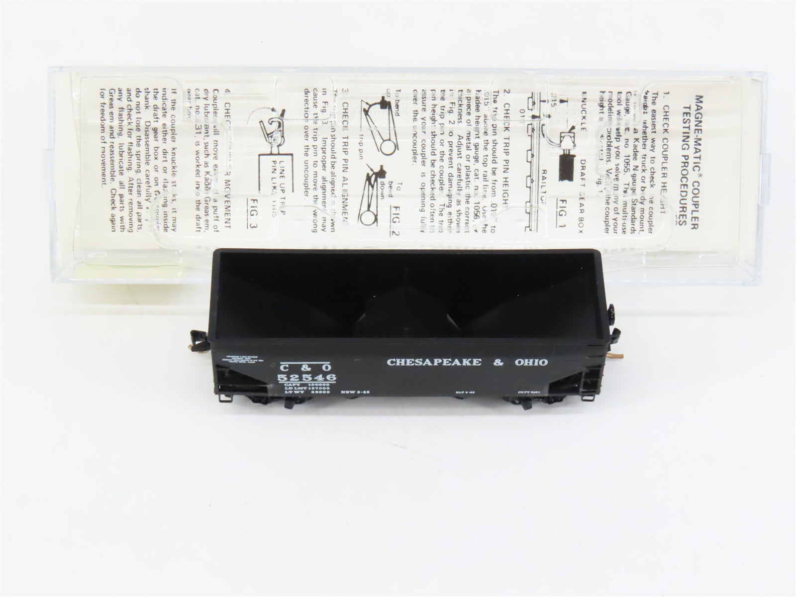 N Scale Micro-Trains MTL 55030 C&O Chesapeake & Ohio 33' 2-Bay Hopper 52546 RTR