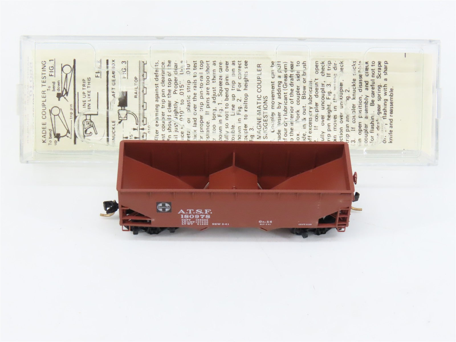 N Scale Micro-Trains MTL 55010 ATSF Santa Fe 33' 2-Bay Hopper 180978 RTR