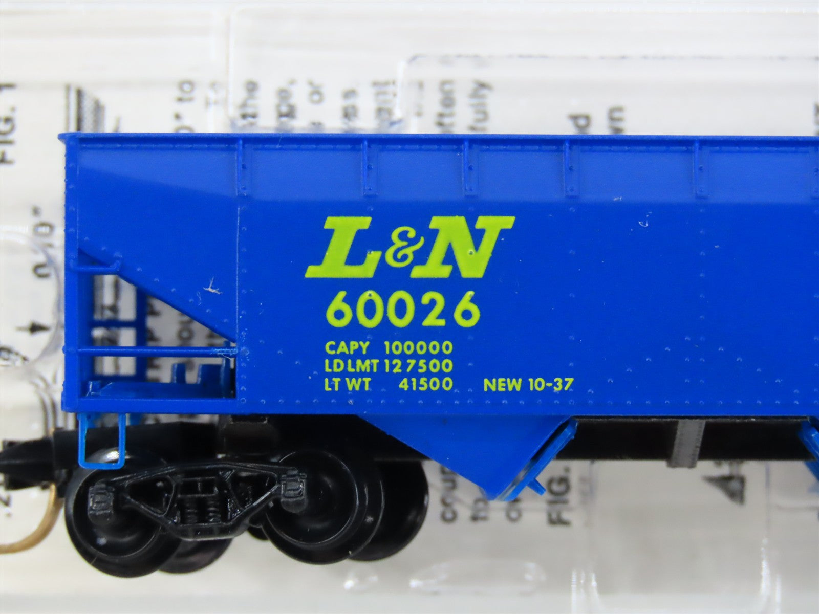 N Scale Micro-Trains MTL 55070 L&N Louisville & Nashville 33' 2-Bay Hopper RTR