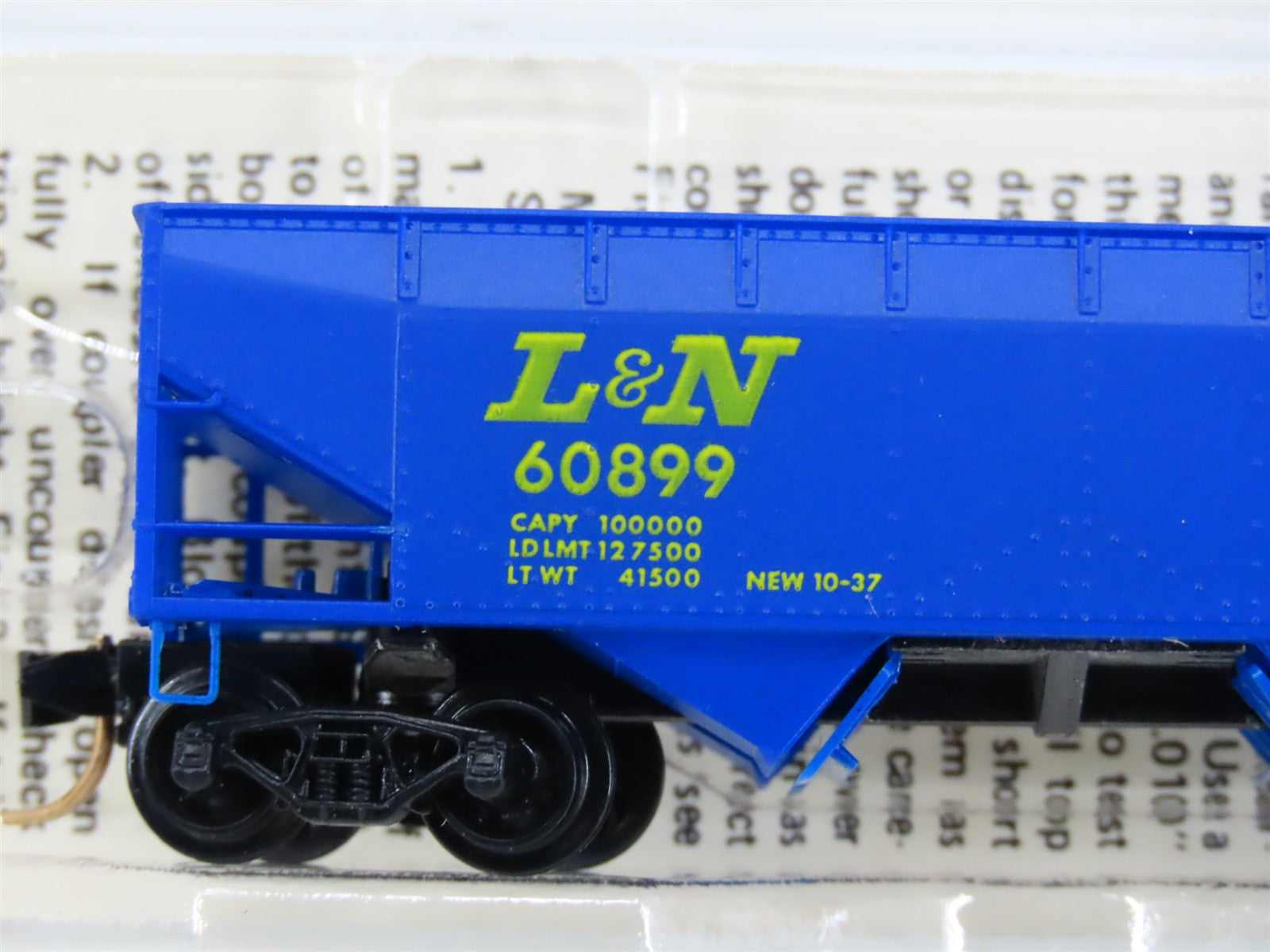 N Scale Micro-Trains MTL 55070 L&N Louisville & Nashville 33' 2-Bay Hopper RTR