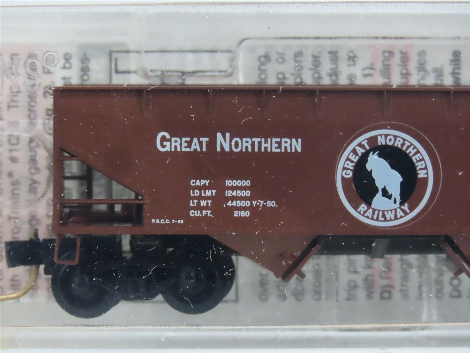 N Scale Micro-Trains MTL 55060 GN Great Northern 33' 2-Bay Hopper 73476 RTR