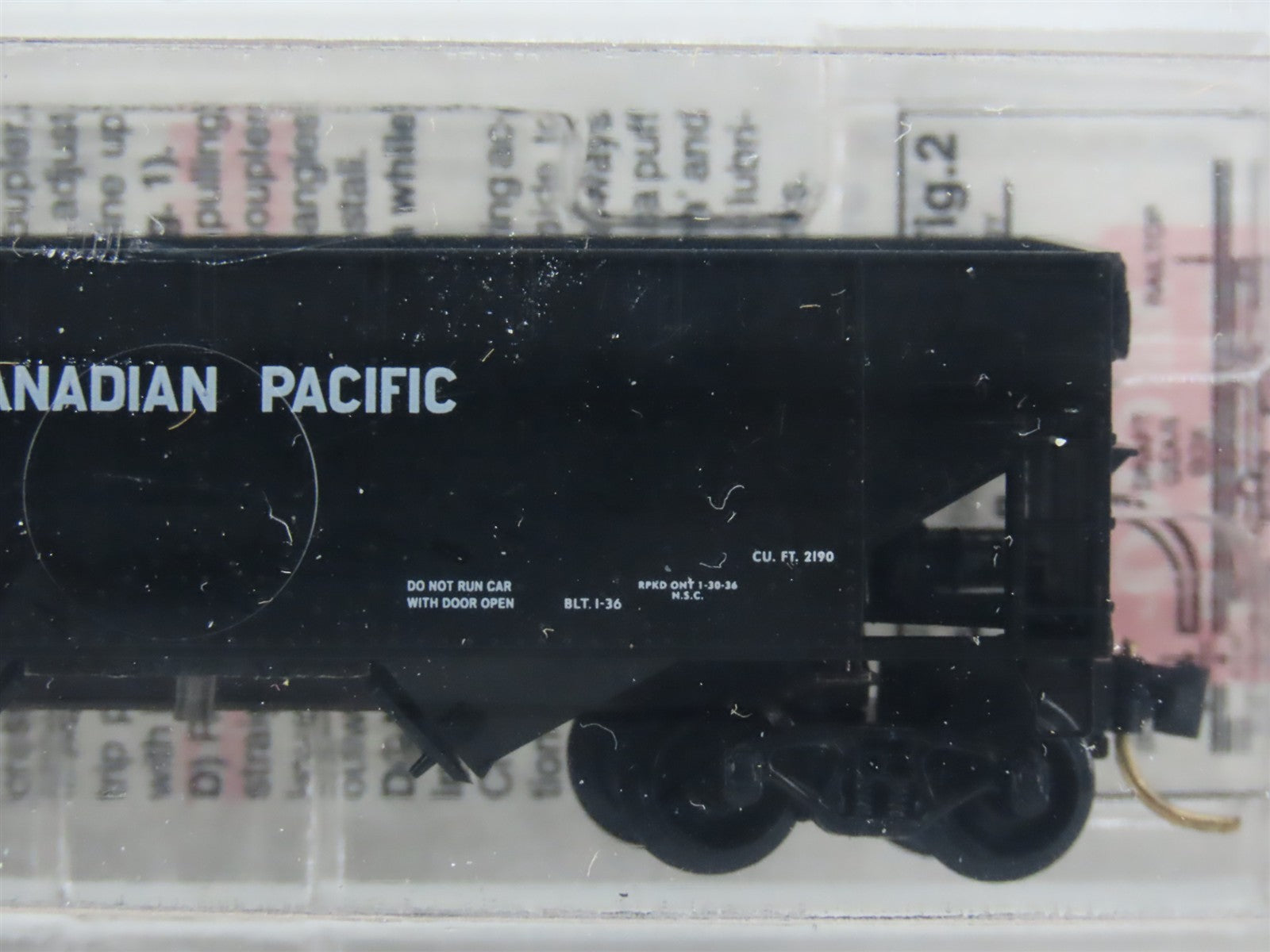 N Scale Micro-Trains MTL 55150 CP Canadian Pacific 33' 2-Bay Hopper 354037 RTR