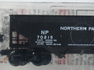 N Scale Micro-Trains MTL 55080 NP Northern Pacific 33' 2-Bay Hopper 70215 RTR