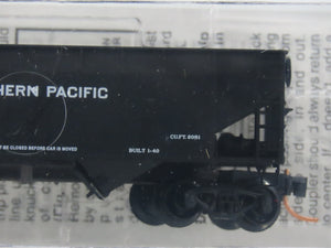 N Scale Micro-Trains MTL 55080 NP Northern Pacific 33' 2-Bay Hopper 70215 RTR