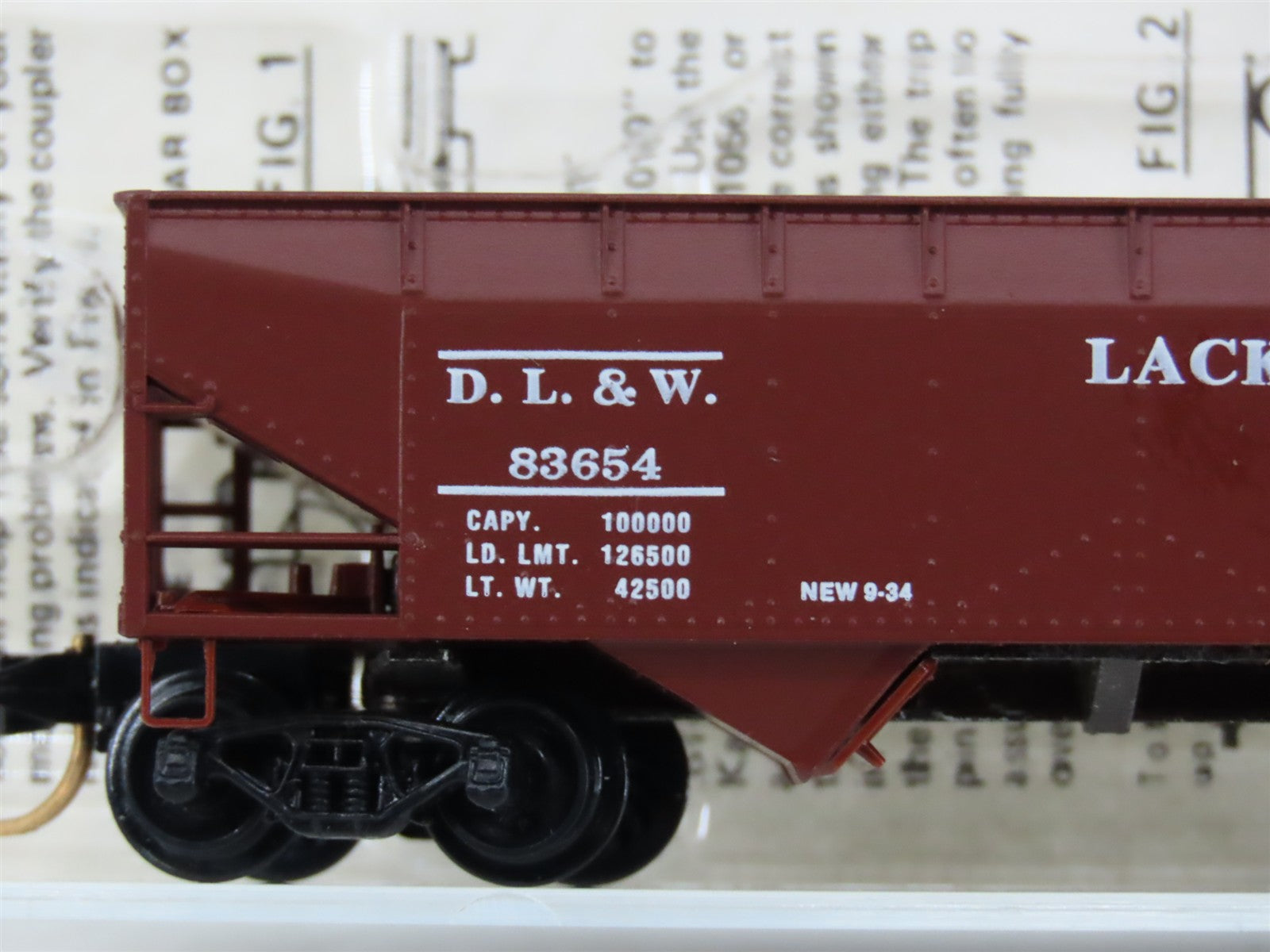 N Scale Micro-Trains MTL 55130 Delaware, Lackawanna & Western 33' Hopper RTR