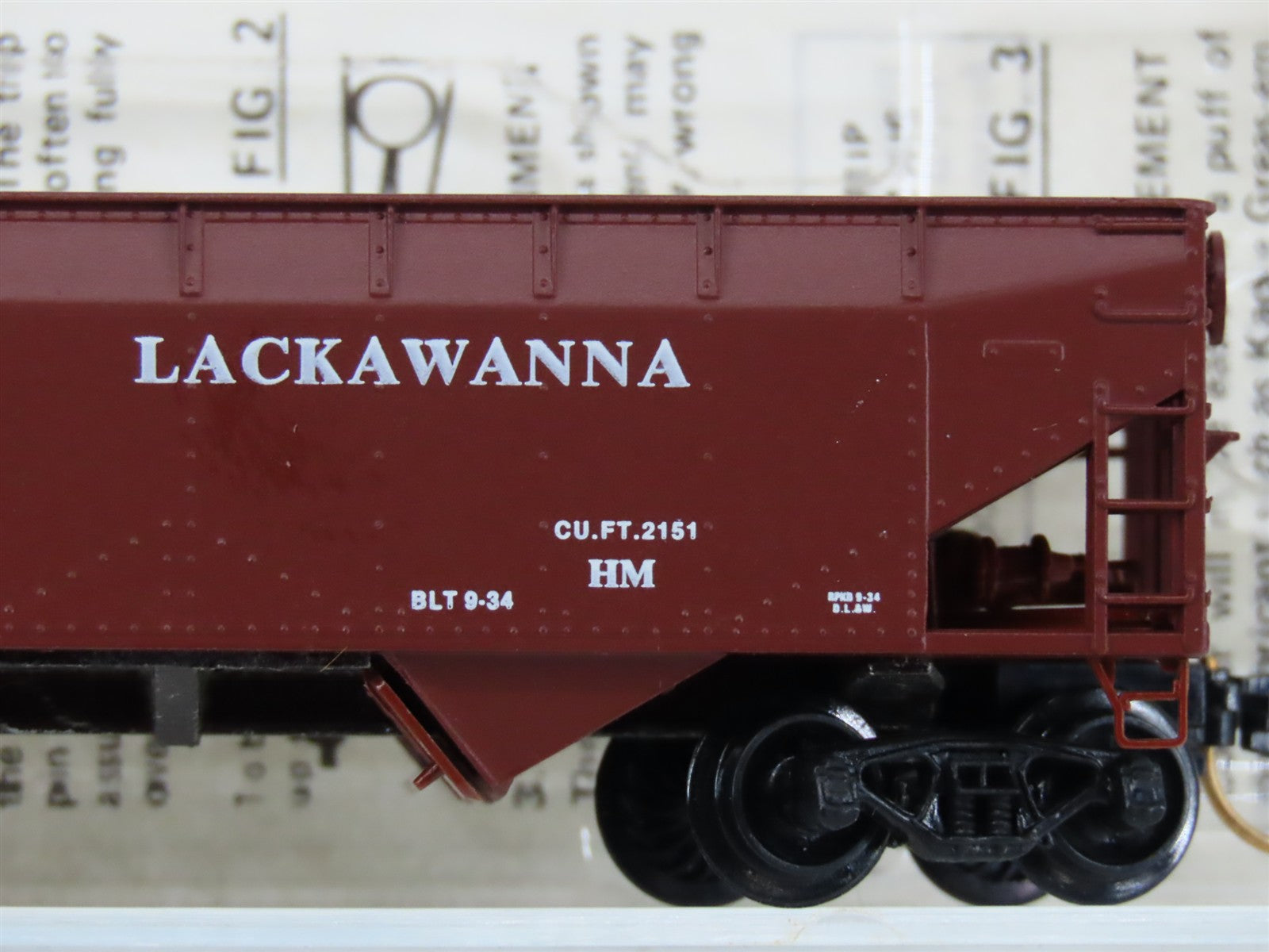 N Scale Micro-Trains MTL 55130 Delaware, Lackawanna & Western 33' Hopper RTR