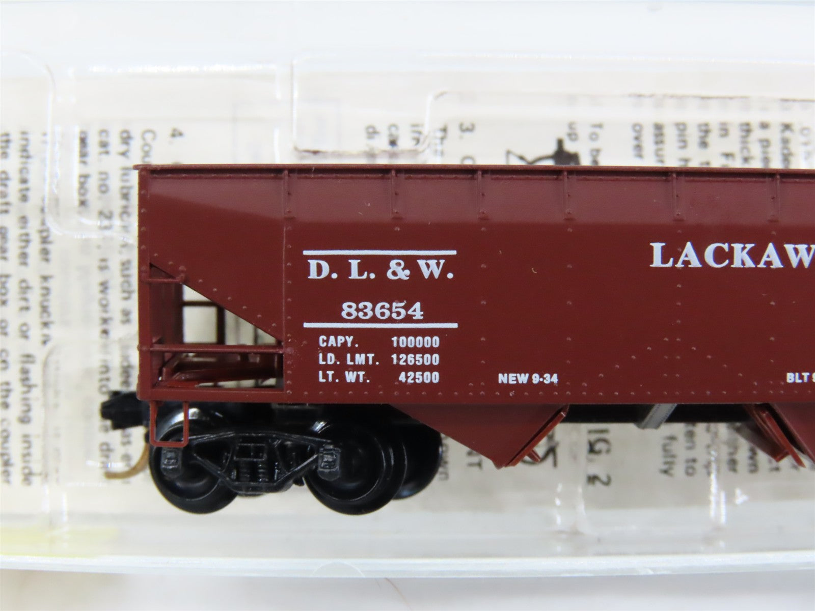 N Scale Micro-Trains MTL 55130 Delaware, Lackawanna & Western 33' Hopper RTR