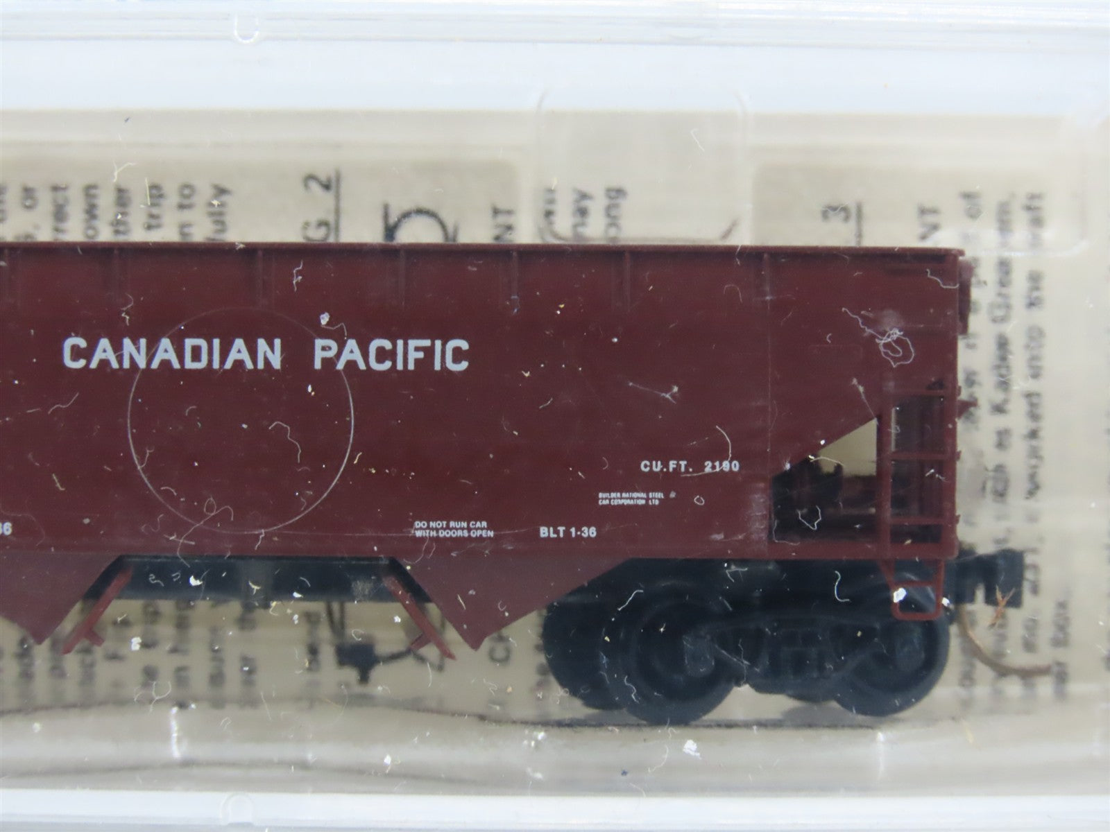 N Scale Micro-Trains MTL 55150 CP Canadian Pacific 33' 2-Bay Hopper 354032 RTR