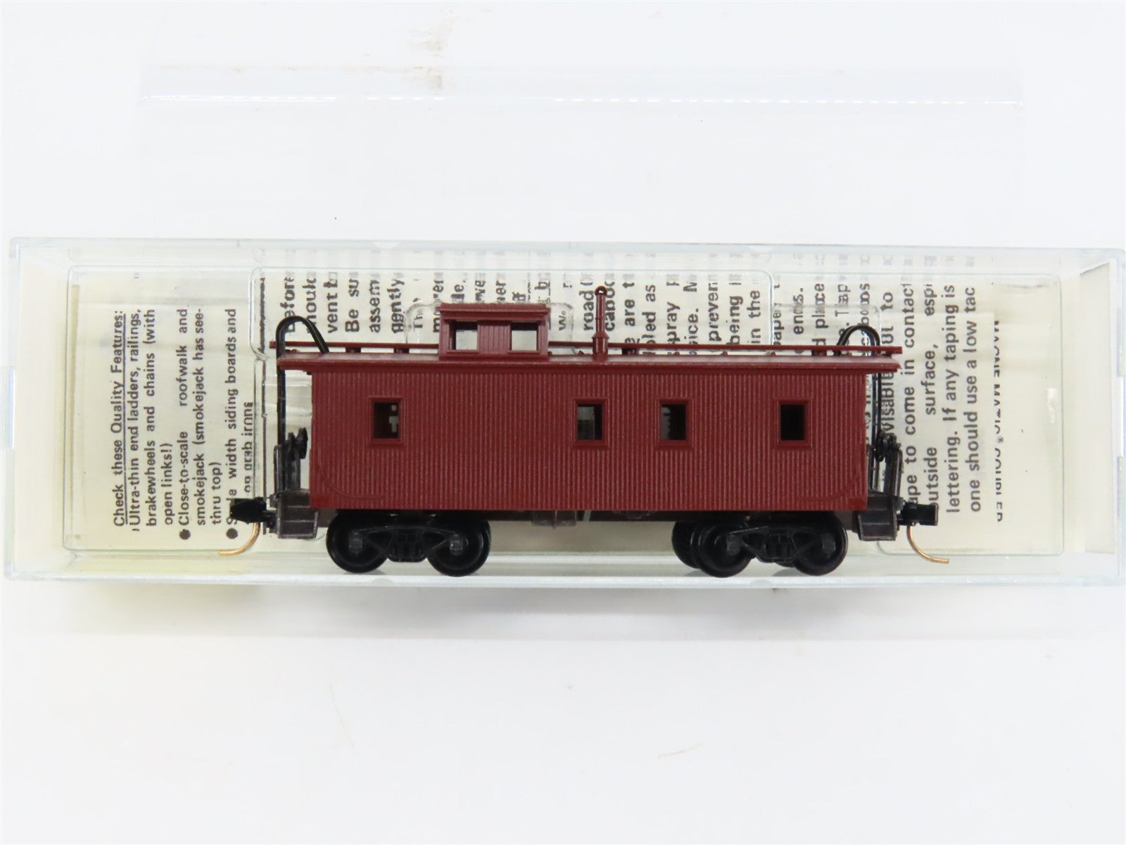 N Scale Micro-Trains MTL 50000 Unlettered 34' Wood-Sheathed Caboose RTR