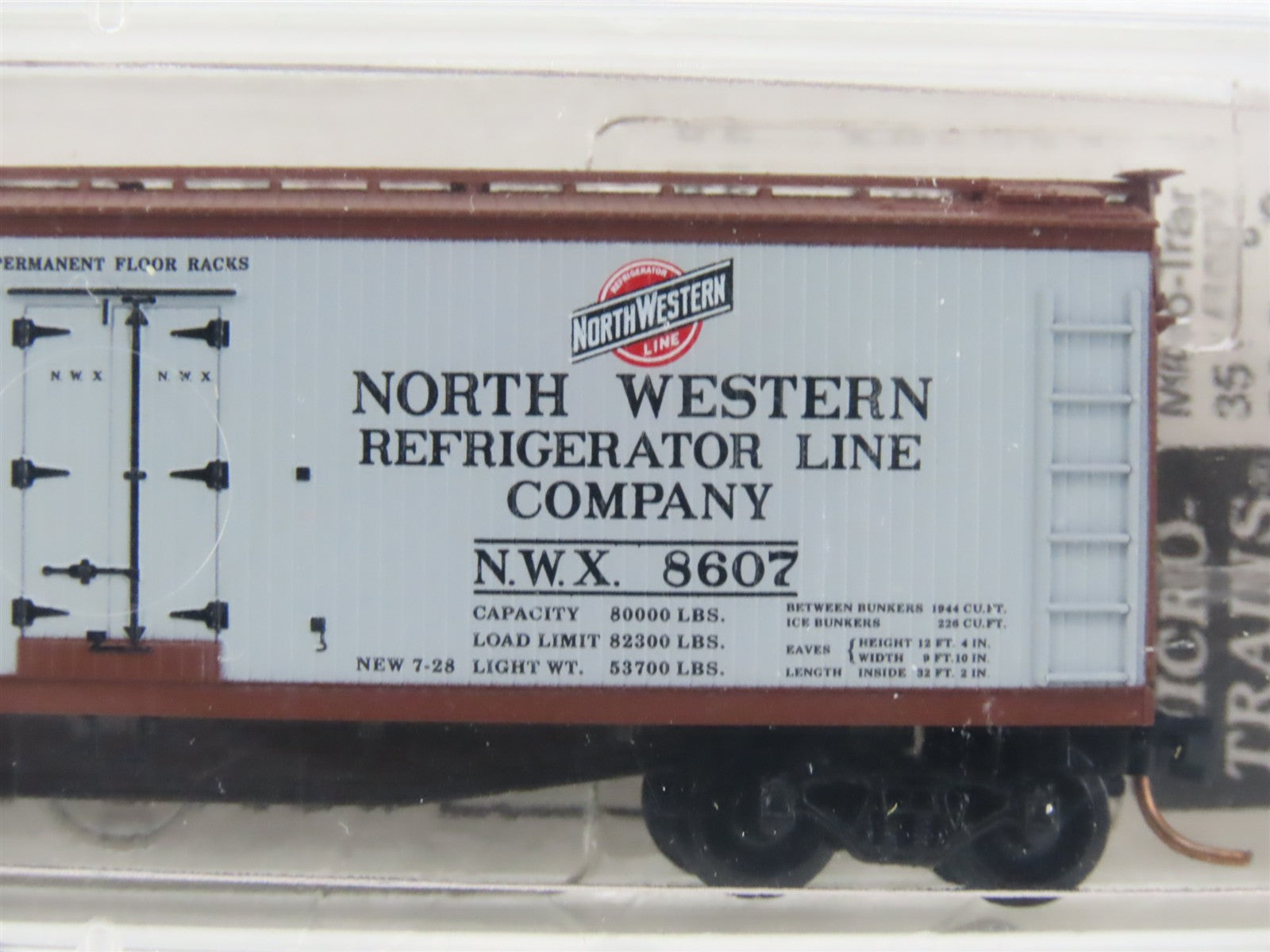 N Scale Micro-Trains MTL 49520 North Western Refrigerator Line 40' Reefer RTR