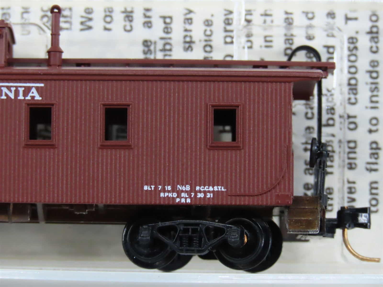 N Scale Micro-Trains MTL 50020 PRR Pennsylvania 34' Wood Sheathed Caboose RTR