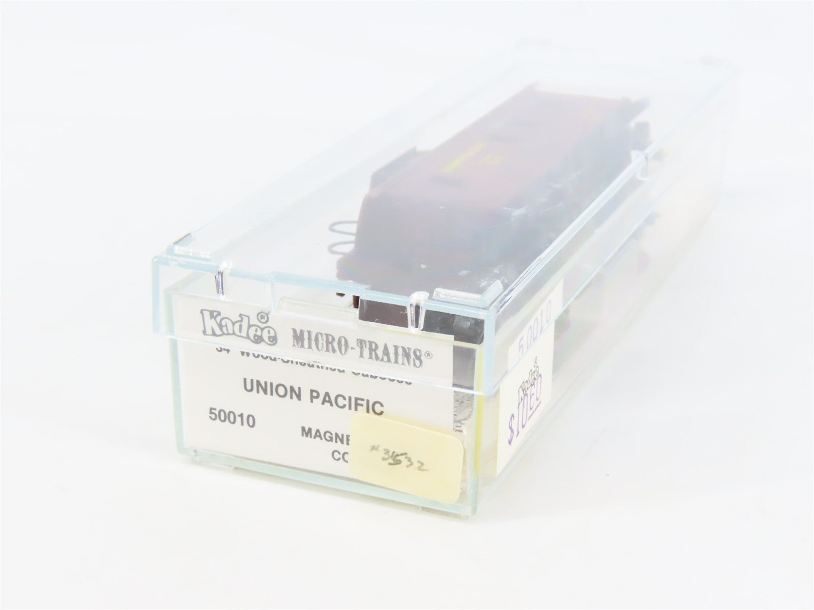 N Scale Micro-Trains MTL 50010 UP Union Pacific 34' Wood-Sheathed Caboose RTR