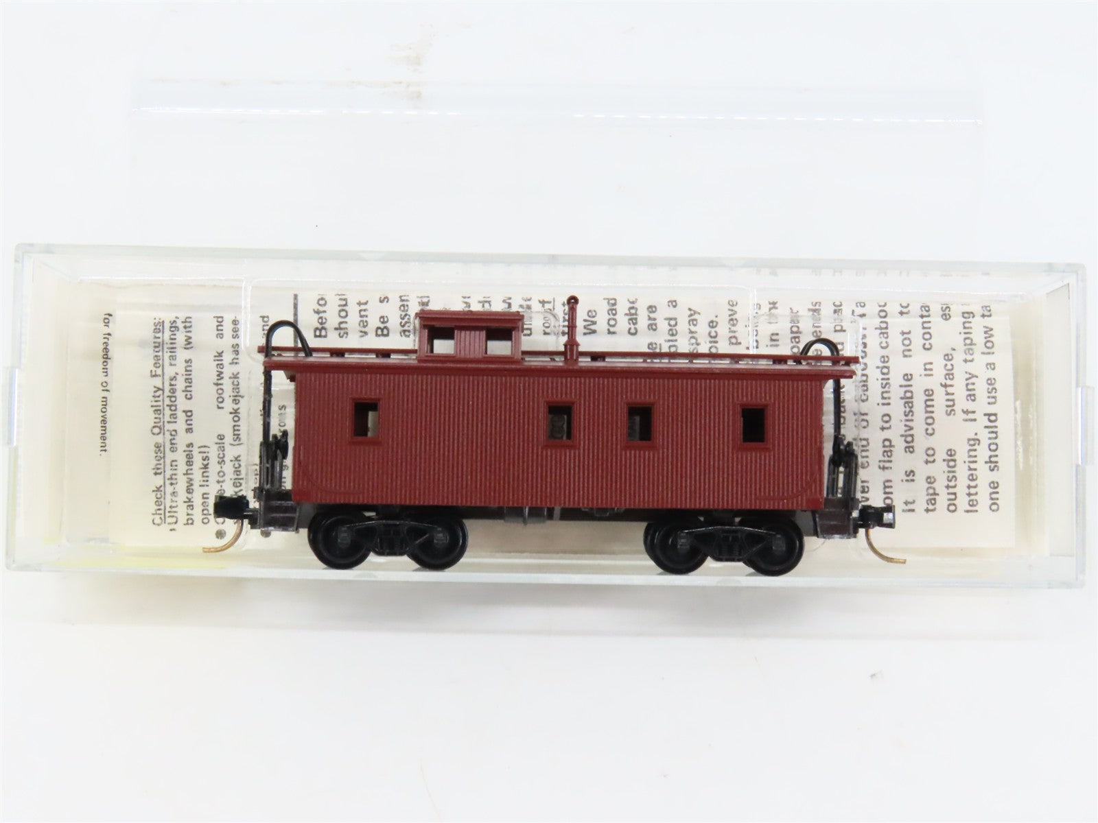 N Scale Micro-Trains MTL 50000 Unlettered 34' Wood-Sheathed Caboose RTR