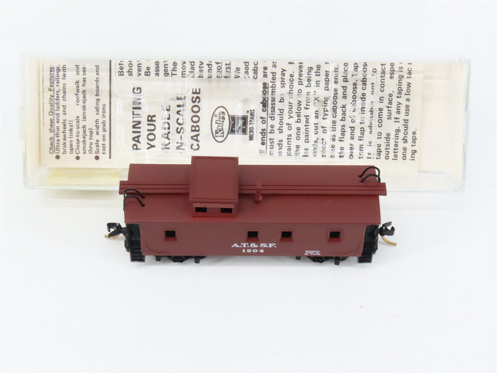 N Scale Micro-Trains MTL 50040 ATSF Santa Fe 34' Wood-Sheathed Caboose 1204 RTR