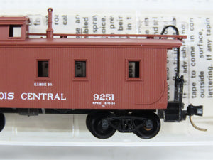 N Scale Micro-Trains MTL 50030 IC Illinois Central 34' Wood-Sheathed Caboose RTR