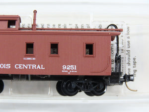 N Scale Micro-Trains MTL 50030 IC Illinois Central 34' Wood-Sheathed Caboose RTR
