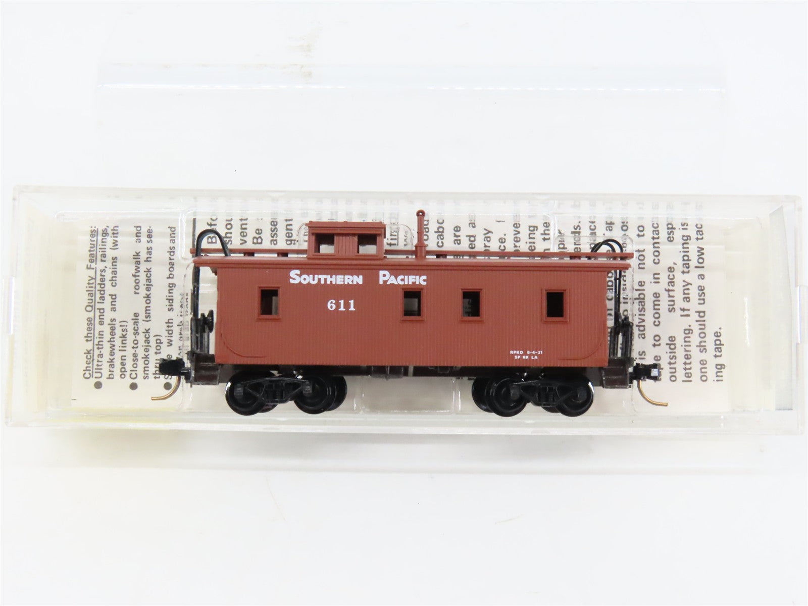 N Scale Micro-Trains MTL 50070 SP Southern Pacific 34' Wood-Sheathed Caboose RTR