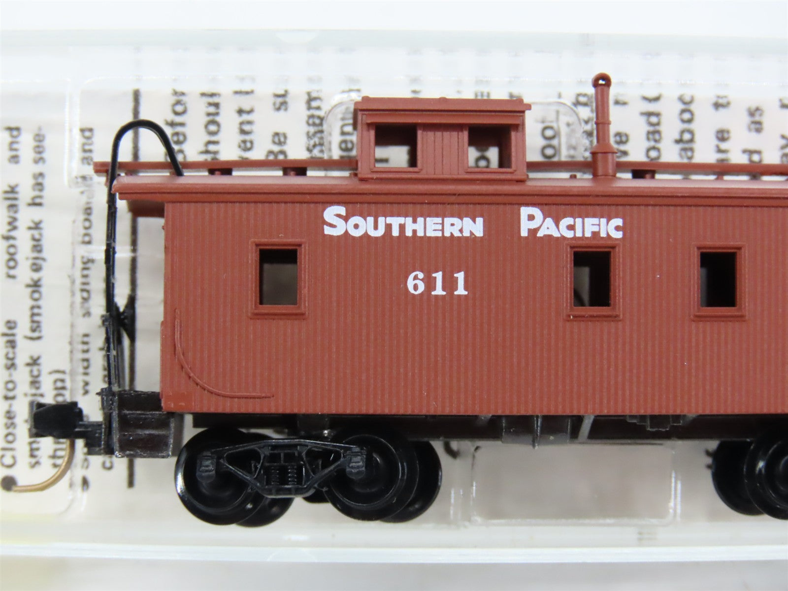 N Scale Micro-Trains MTL 50070 SP Southern Pacific 34' Wood-Sheathed Caboose RTR