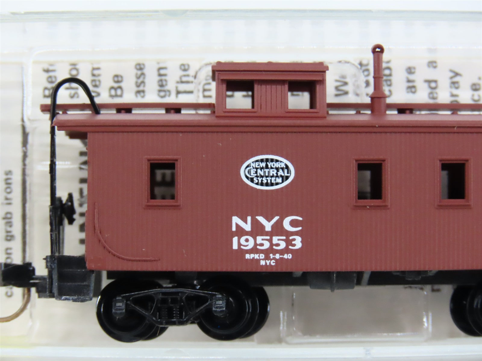 N Scale Micro-Trains MTL 50060 New York Central 34' Wood Sheathed Caboose RTR