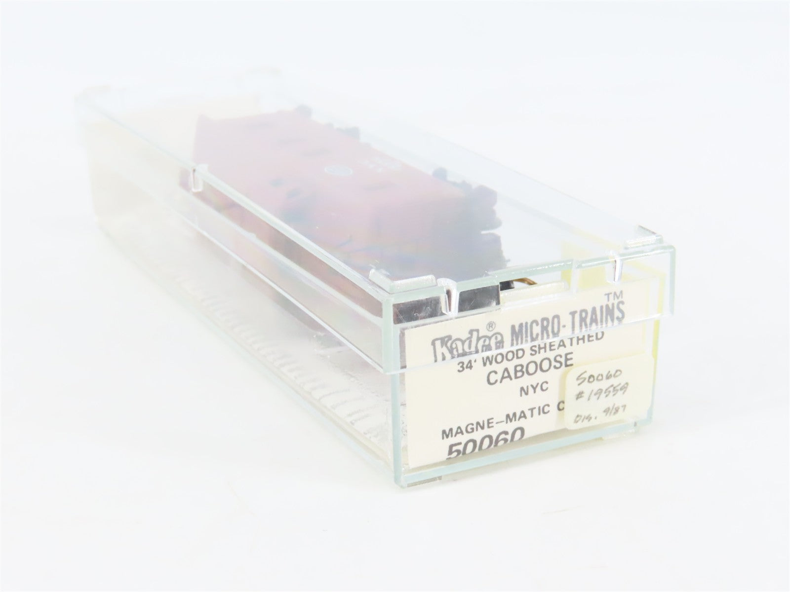 N Scale Micro-Trains MTL 50060 New York Central 34' Wood Sheathed Caboose RTR