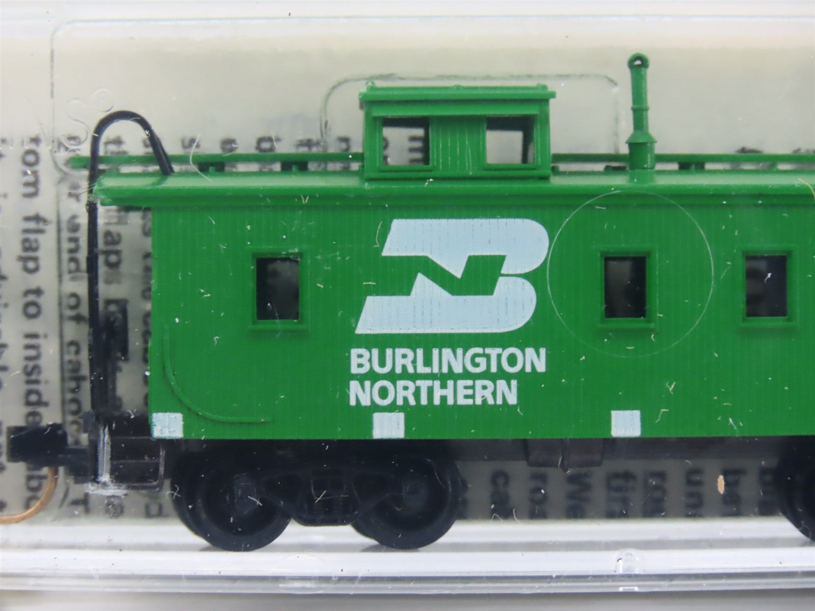 N Scale Micro-Trains MTL 50050 Burlington Northern 34' Wood Sheathed Caboose RTR