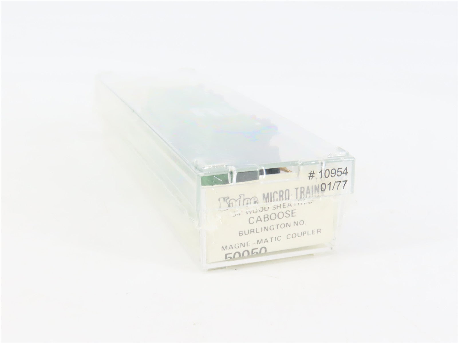 N Scale Micro-Trains MTL 50050 Burlington Northern 34' Wood Sheathed Caboose RTR