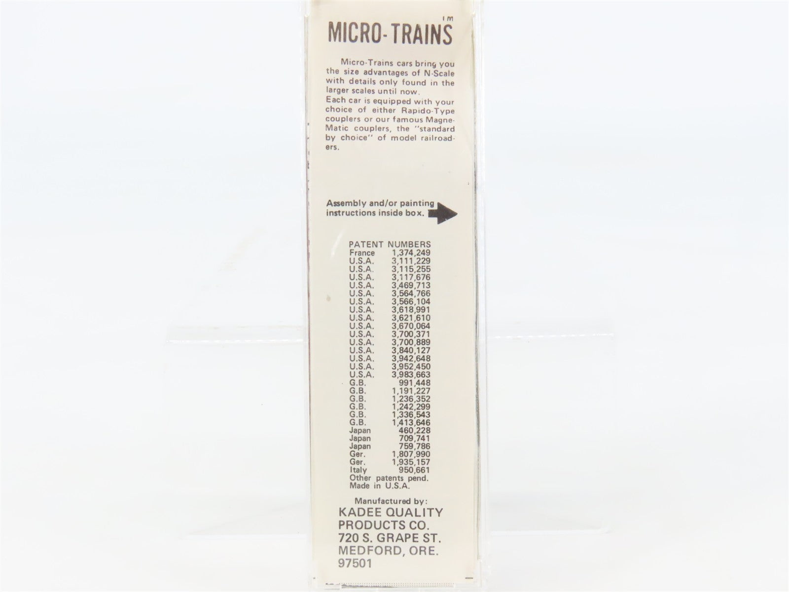 N Scale Micro-Trains MTL 50090 Great Northern 34' Wood Sheathed Caboose X616 RTR
