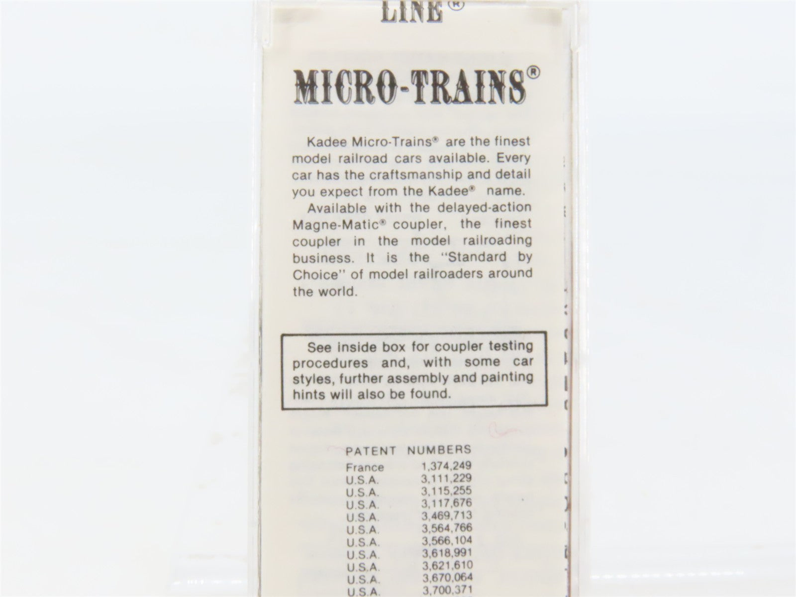 N Scale Micro-Trains MTL 50090 Great Northern 34' Wood-Sheathed Caboose X613 RTR