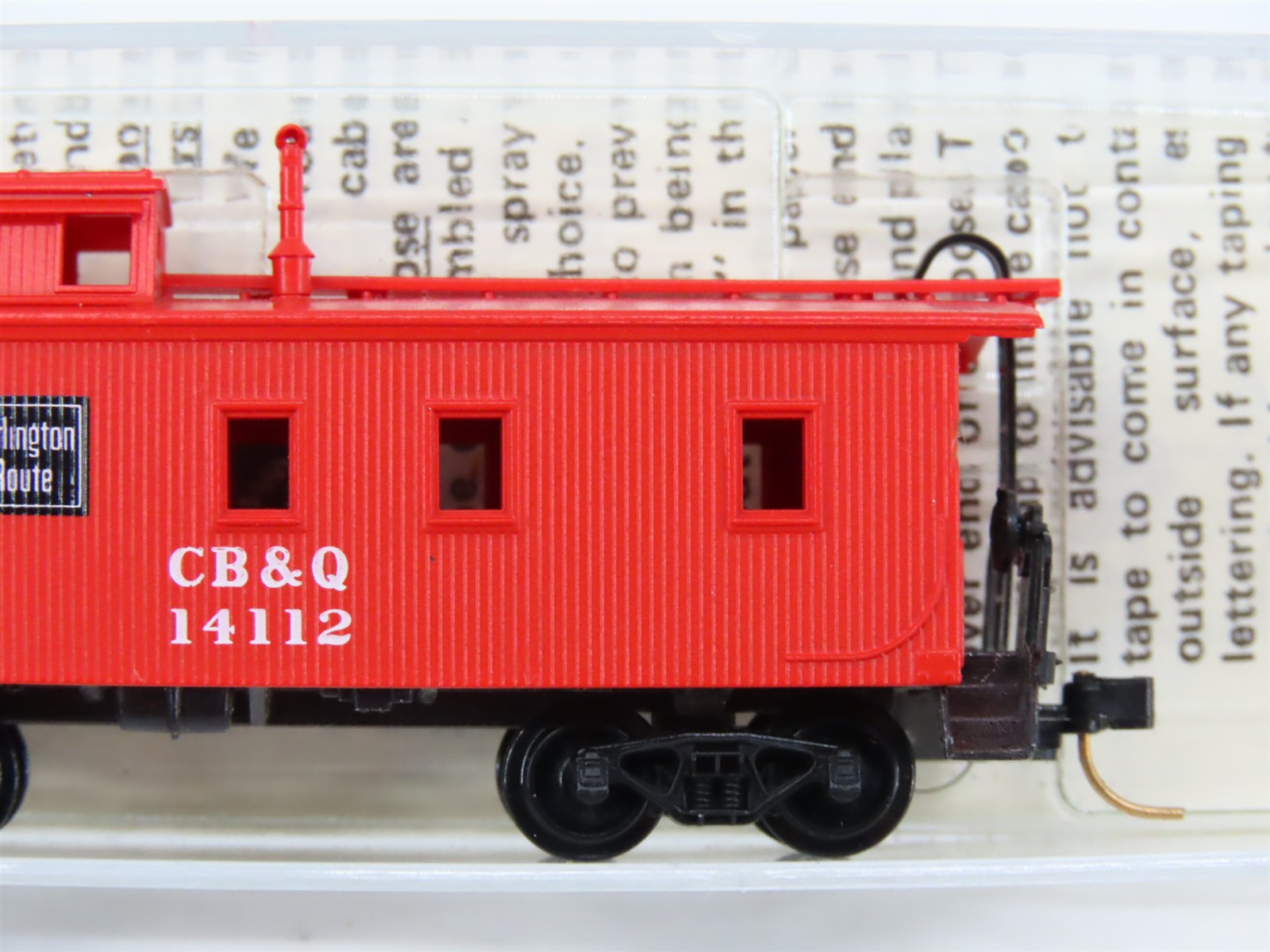 N Scale Micro-Trains MTL 50080 Chicago, Burlington & Quincy 34' Caboose RTR