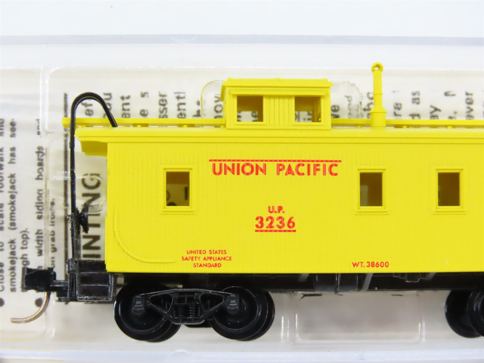 N Scale Micro-Trains MTL 50100 UP Union Pacific 34' Wood-Sheathed Caboose RTR