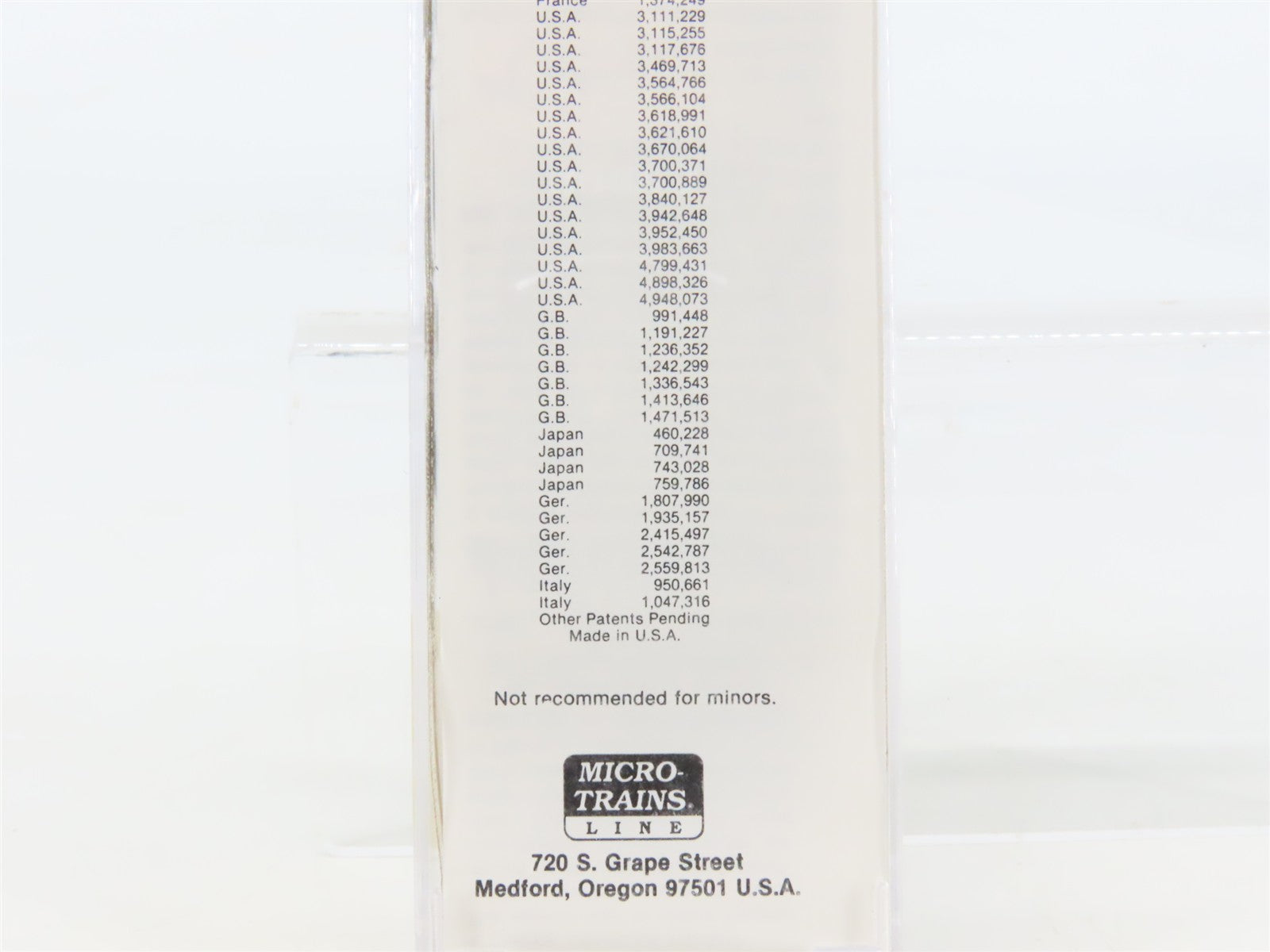 N Scale Micro-Trains MTL 50100 UP Union Pacific 34' Wood-Sheathed Caboose RTR
