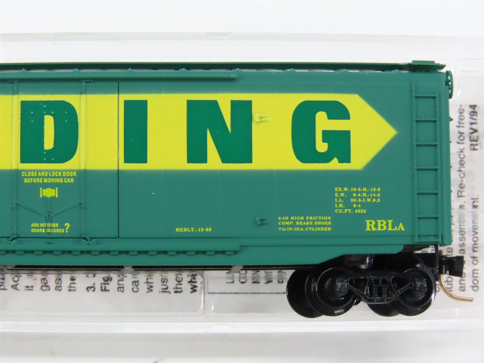 N Scale Micro-Trains MTL 32320 RDG Reading 50' Plug Door Box Car 17059 RTR