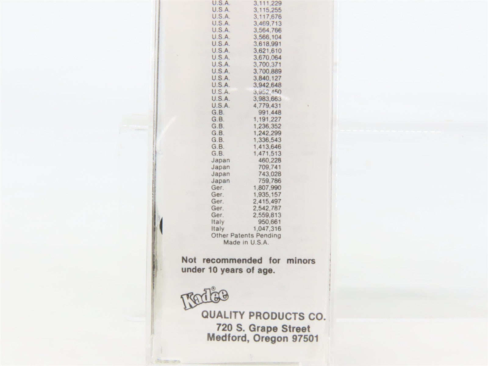 N Scale Micro-Trains MTL 32290 R.I. Rock Island 50' Plug Door Box Car 5782 RTR