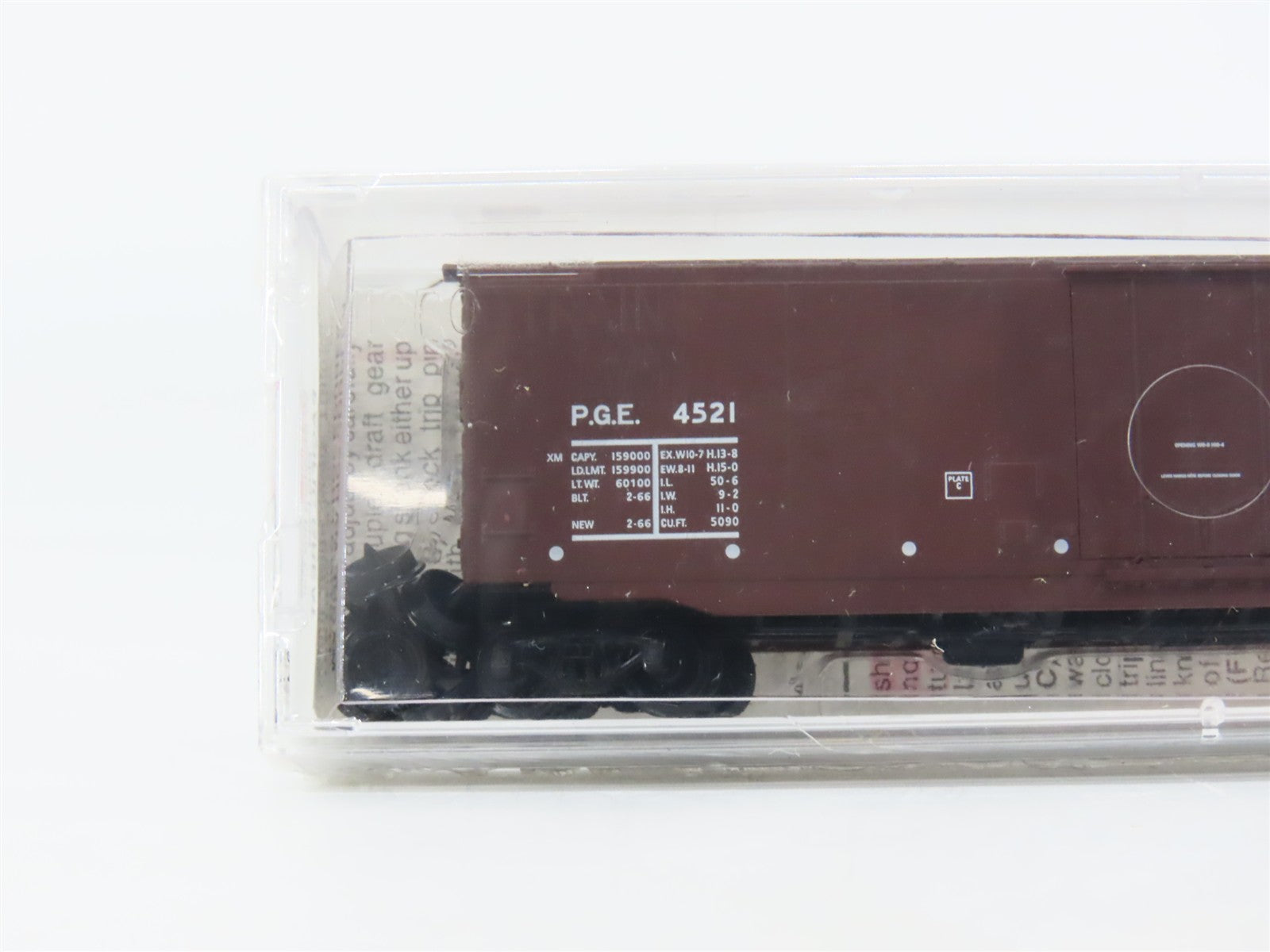 N Scale Micro-Trains MTL 32260 PGE Pacific Great Eastern 50' Box Car 4521 RTR