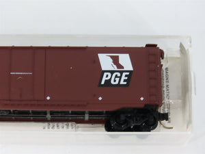 N Scale Micro-Trains MTL 32260 PGE Pacific Great Eastern 50' Box Car 4582 RTR