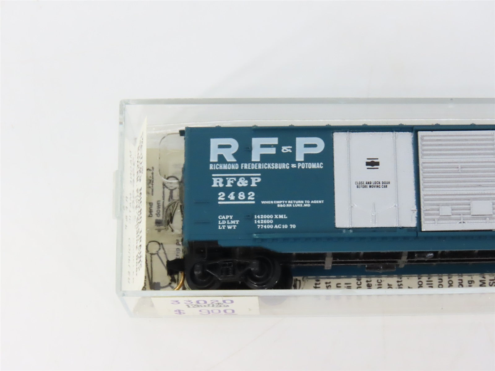 N Scale Micro-Trains MTL 33020 Richmond, Fredericksburg & Potomac Box Car RTR