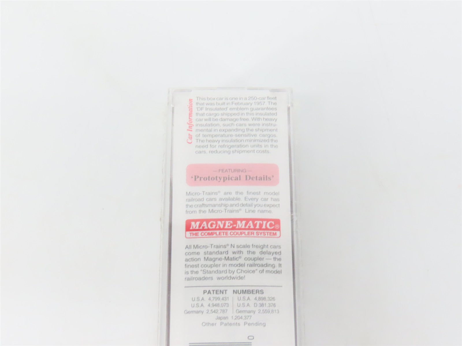 N Scale Micro-Trains MTL 32380 SP Southern Pacific 50' Plug Door Box Car RTR